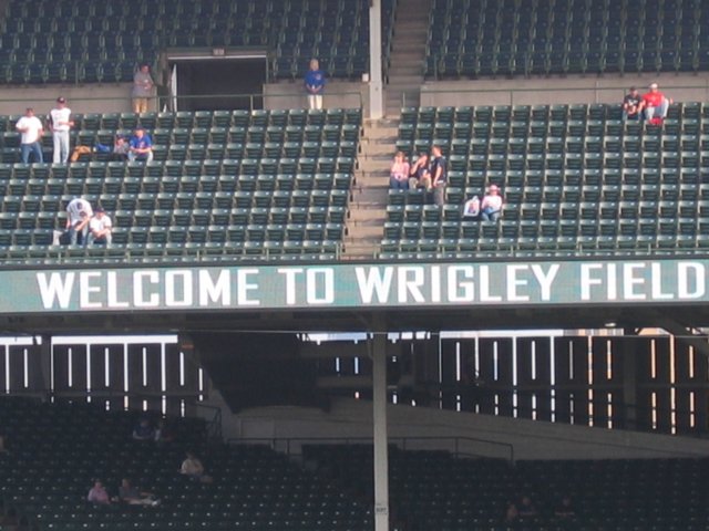 wrigleyfieldchicagoil5907.jpg